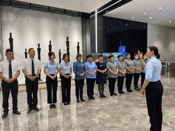 奮進(jìn)吧青年！